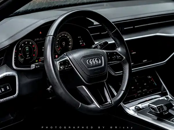 Audi A6L 2024