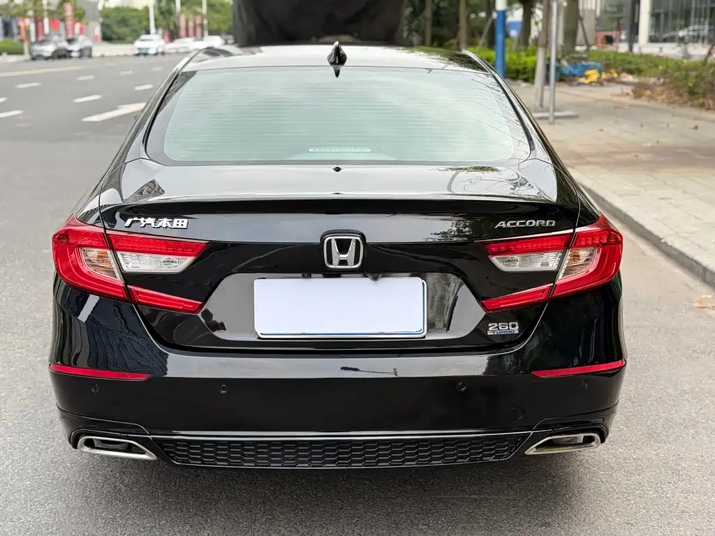 Honda Accord 2021 — фото 4