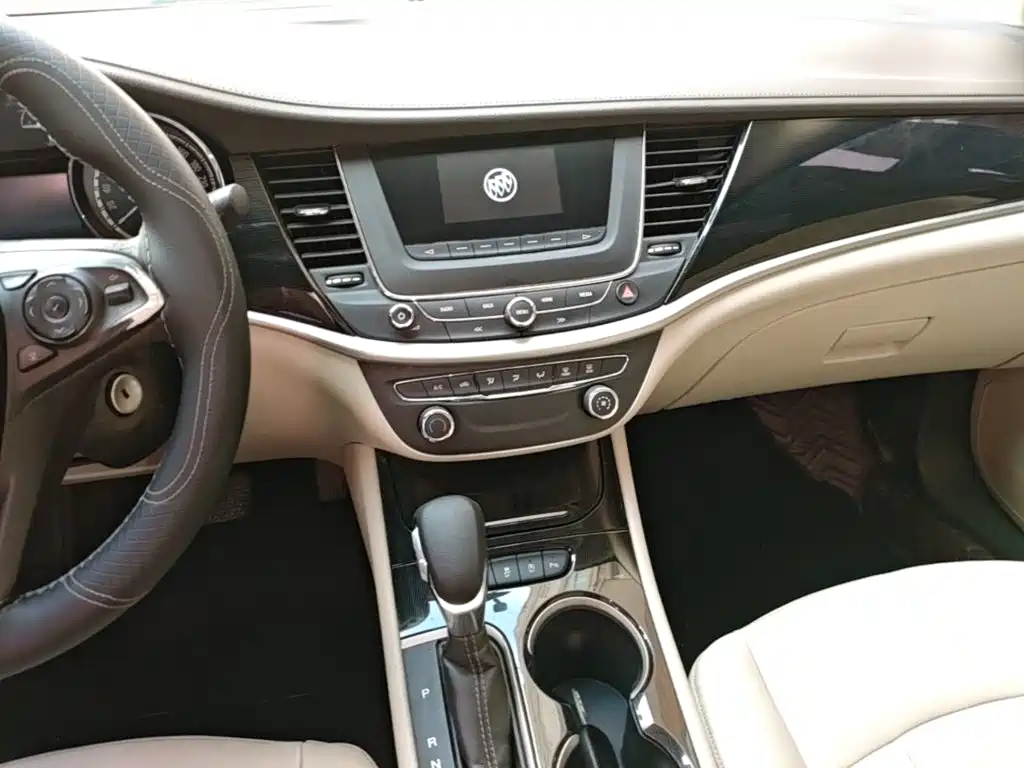 Buick Verano 2016 — фото 13