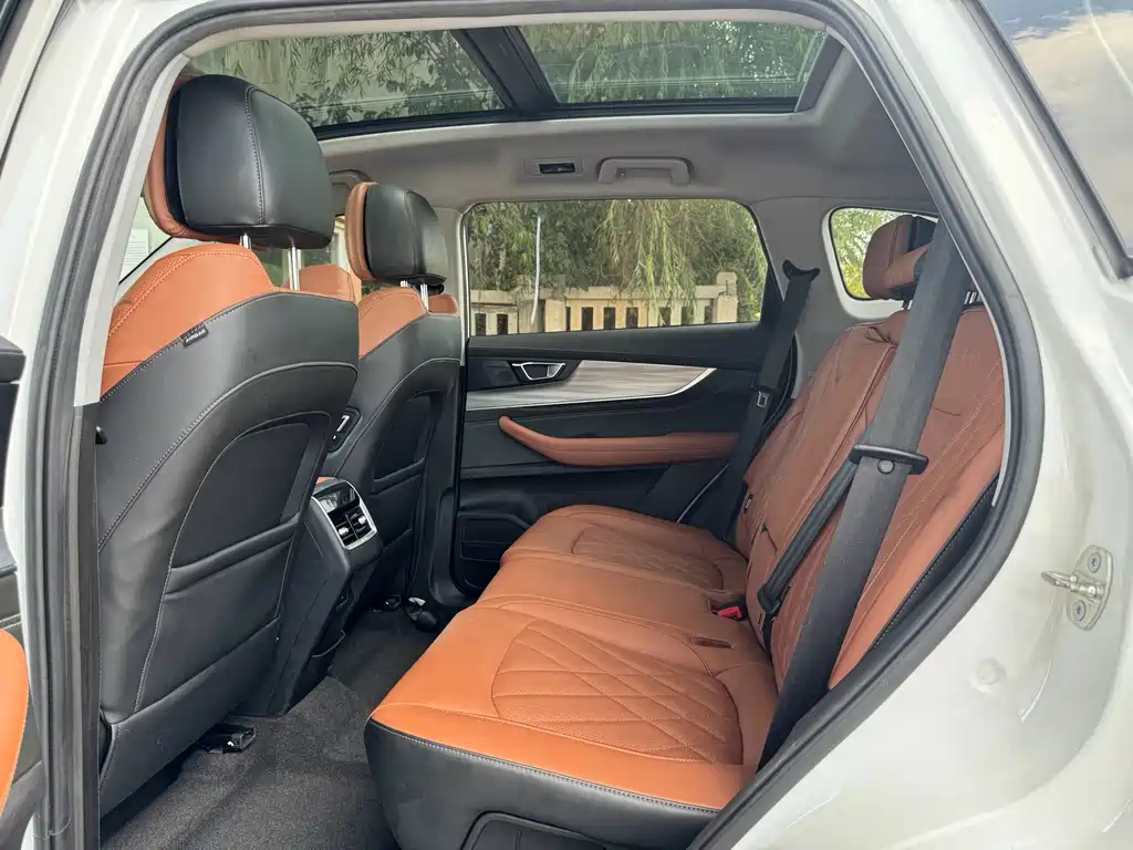 Chery Tiggo 8 PLUS 2021 — фото 10