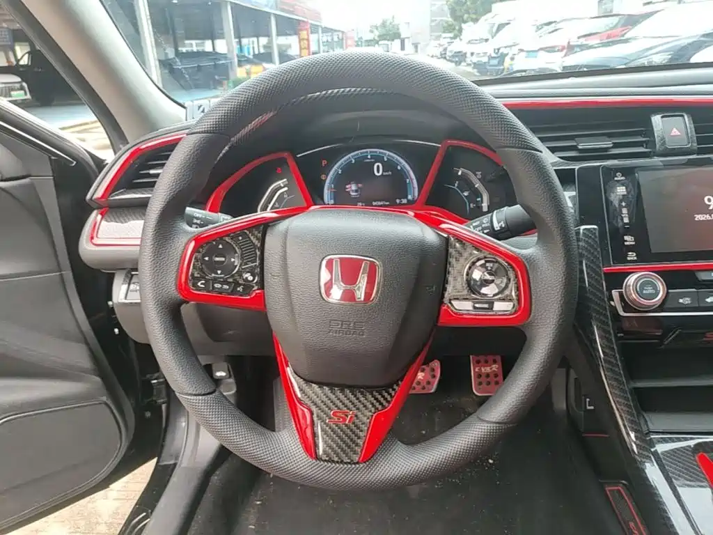 Honda Civic 2017 — фото 11