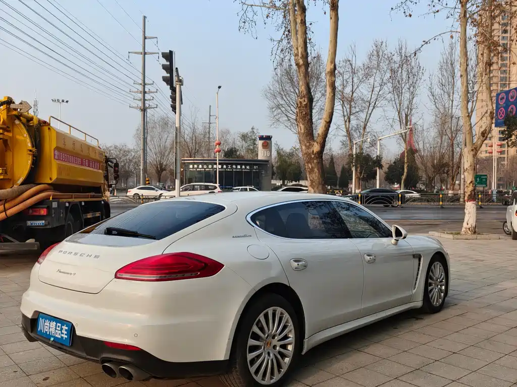 Porsche Panamera 2016 — фото 4