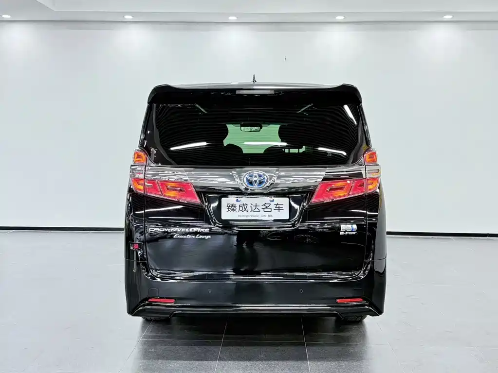Toyota Vellfire 2022 — фото 5