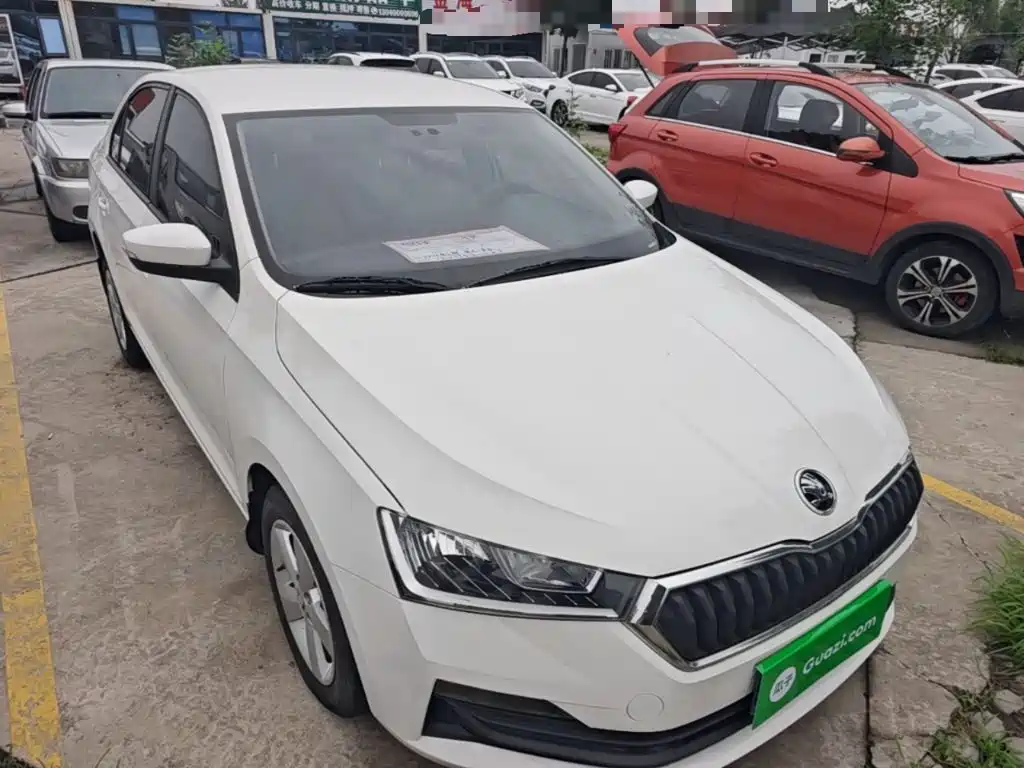 Skoda Rapid 2021