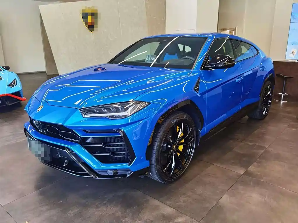 Lamborghini Urus 2023 — фото 3