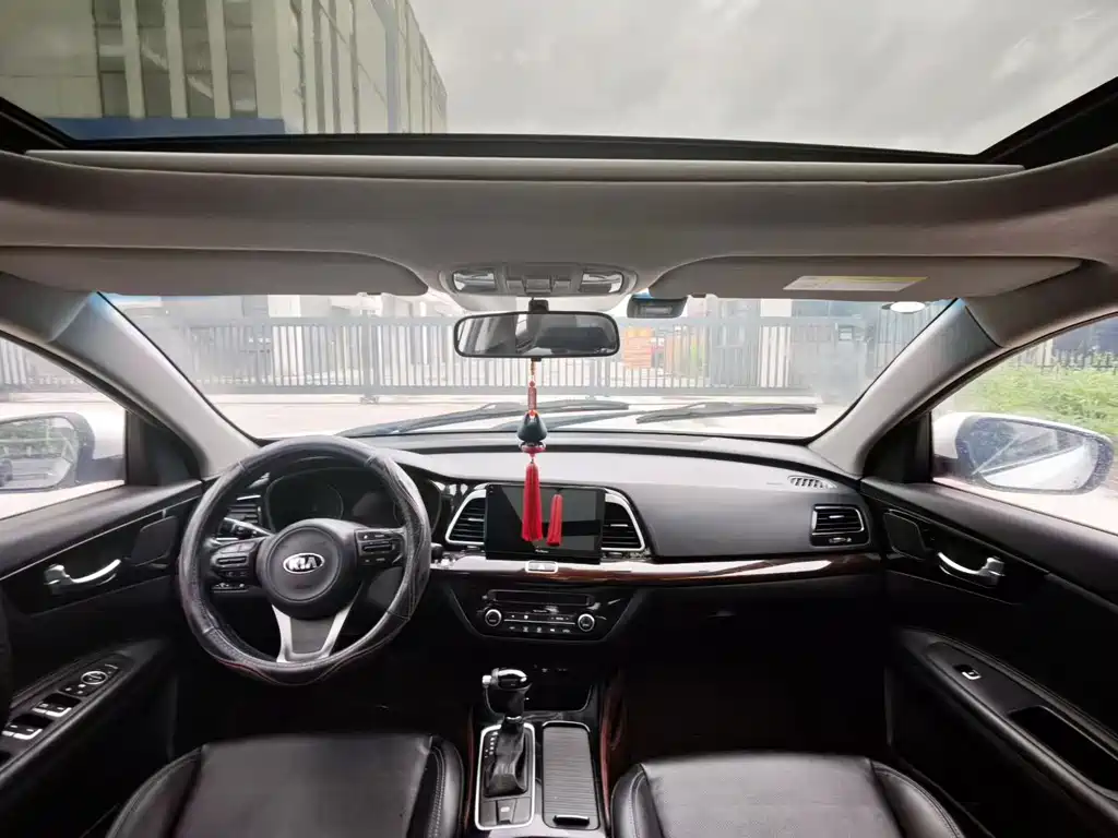 Kia K4 2014