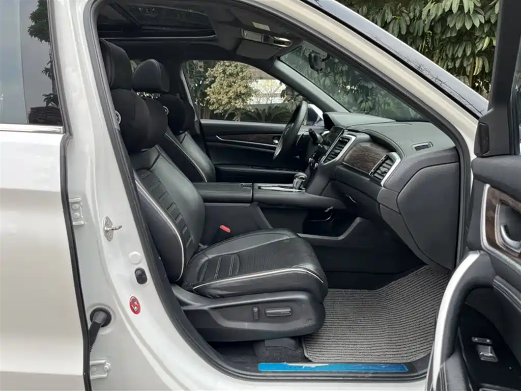 Honda UR-V 2017 — фото 18