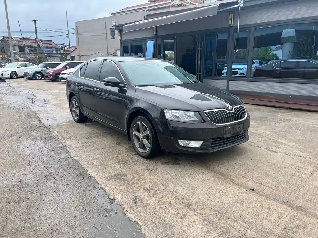 Skoda Octavia 2016 — фото 3