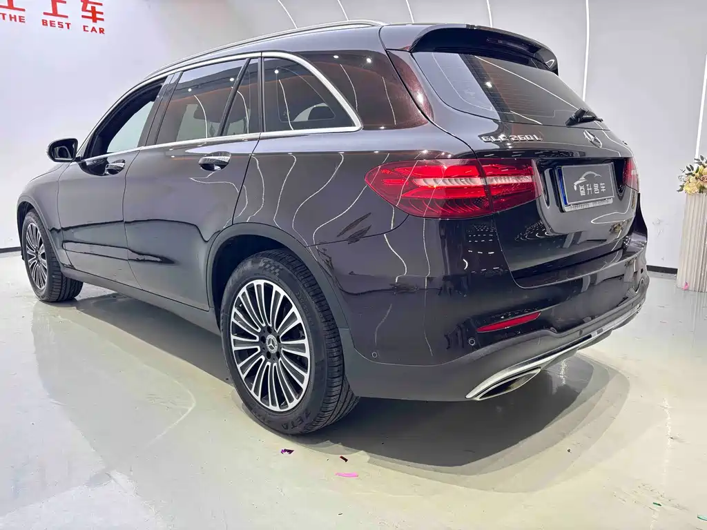 Mercedes-Benz GLC 2019 — фото 9