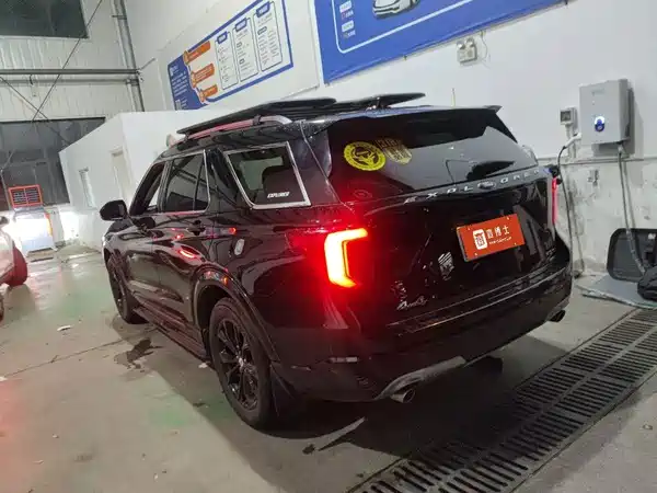 Ford Explorer 2021