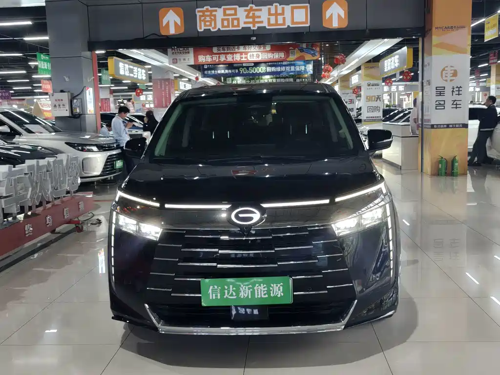 GAC Trumpchi E8 PHEV 2024 — фото 2