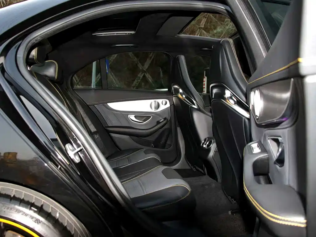 Mercedes-Benz C-Class AMG 2022 — фото 4