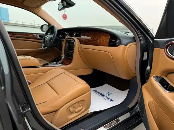 Jaguar XJ 2007