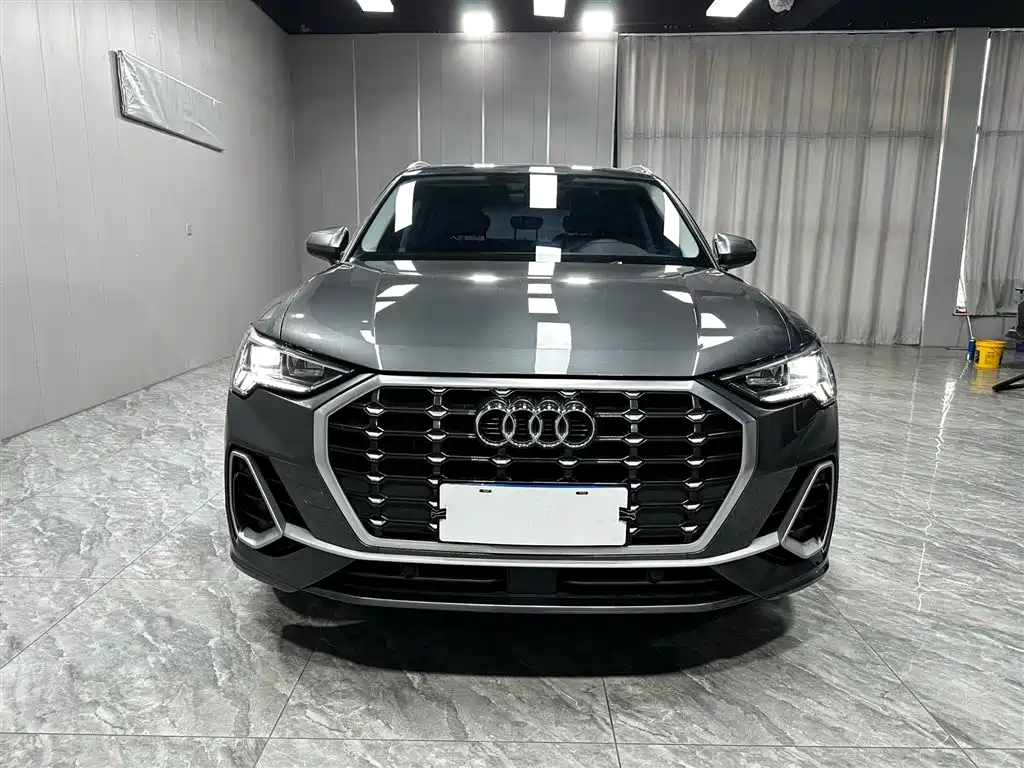 Audi Q3 2023 — фото 2