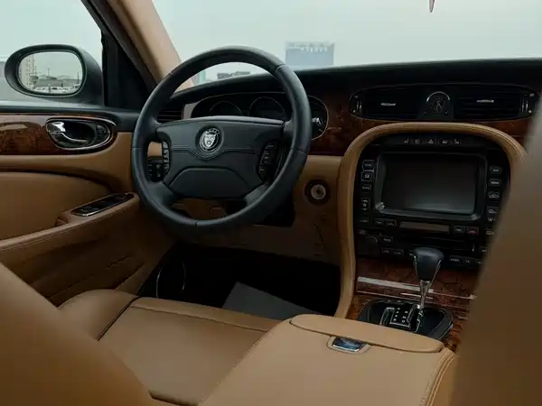 Jaguar XJ 2007