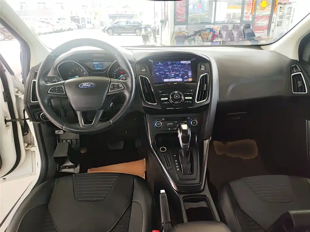 Ford Focus 2016 — фото 6