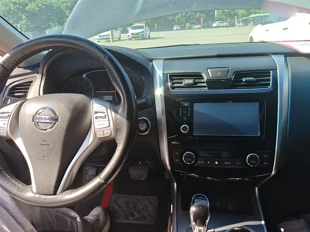 Nissan Teana 2017 — фото 10