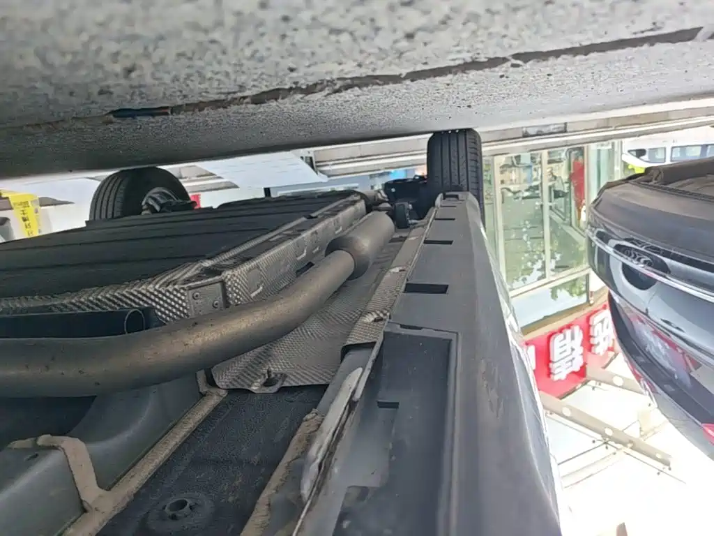 BYD Seal 05 DM-i 2025 — фото 21