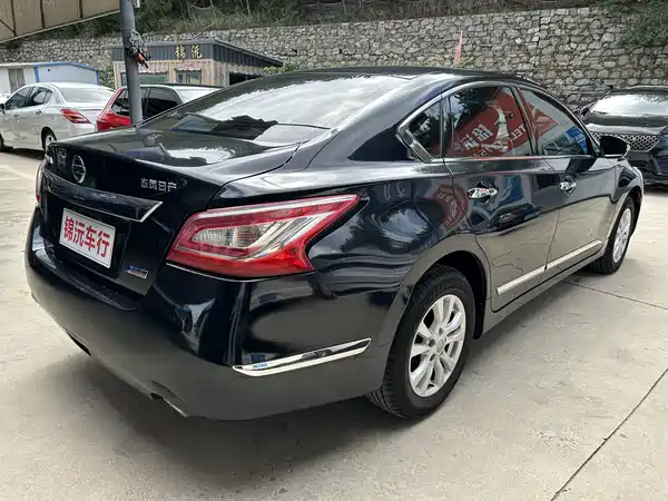 Nissan Teana 2014