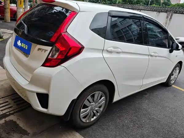 Honda Fit 2015
