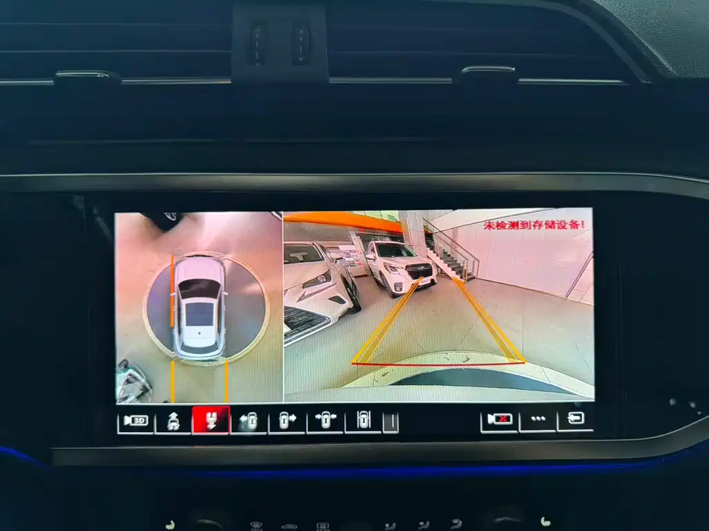 Audi Q3 Sportback 2022 — фото 16
