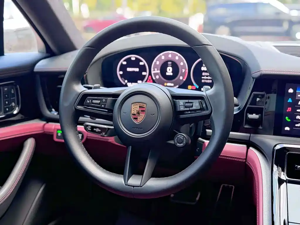 Porsche Panamera 2025 — фото 9