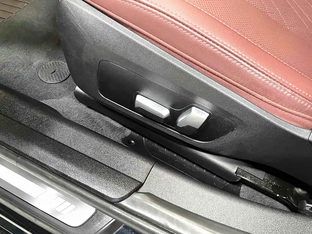 BMW 3 Series 2023 — фото 12