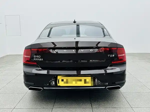 Volvo S90 2020