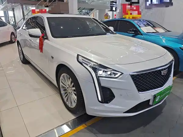 Cadillac CT6 2023