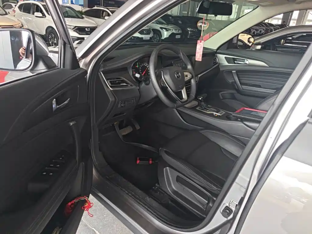 Changan CS35PLUS 2021 — фото 16