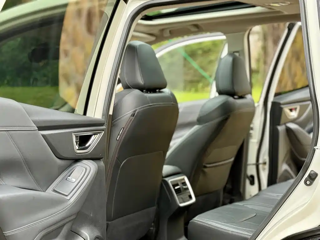 Subaru Forester 2020 — фото 12