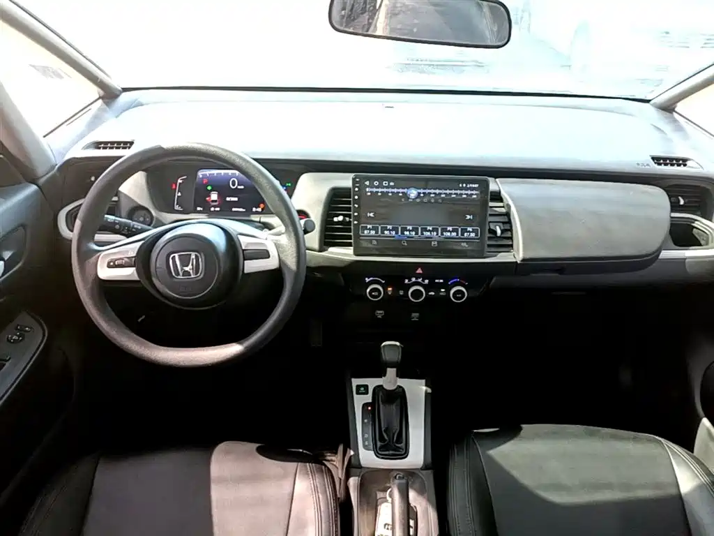 Honda Fit 2020 — фото 10