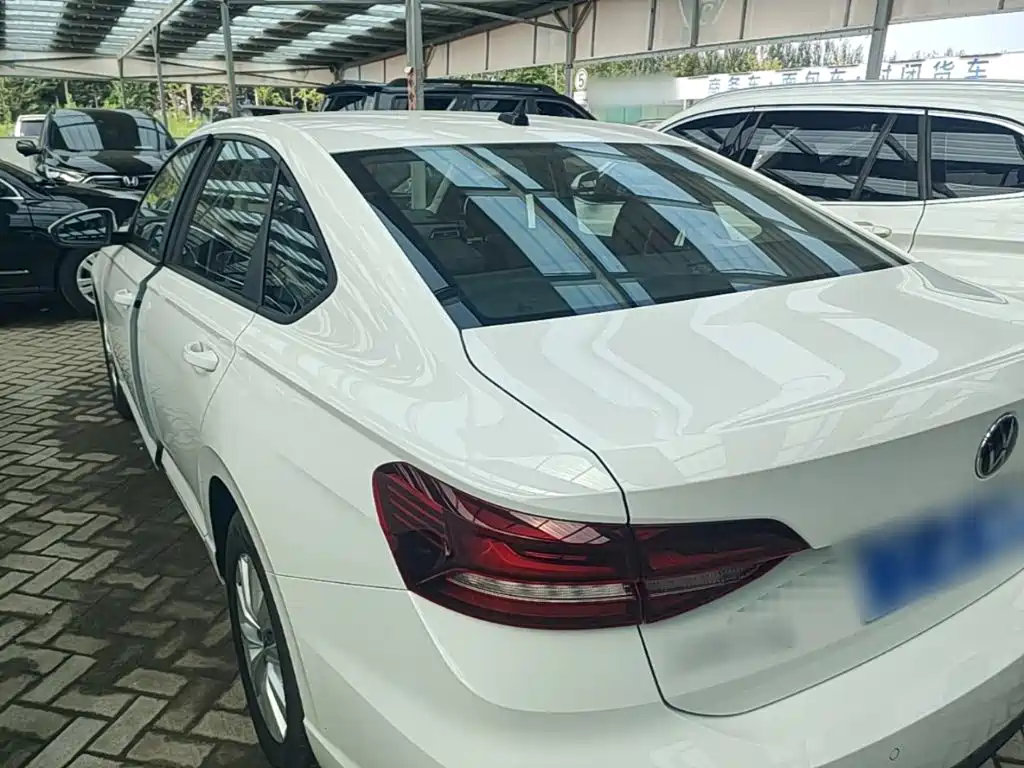 Volkswagen Lavida 2022