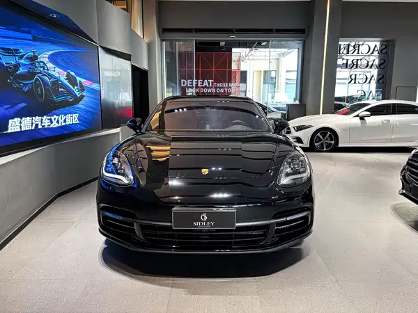 Porsche Panamera 2020