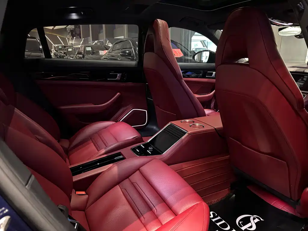Porsche Panamera 2020 — фото 14