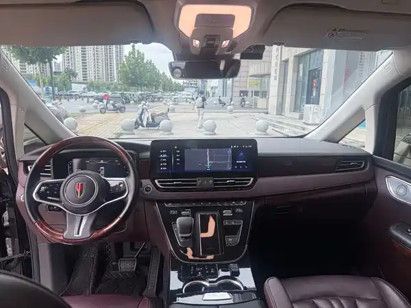 Hongqi HQ9 2023