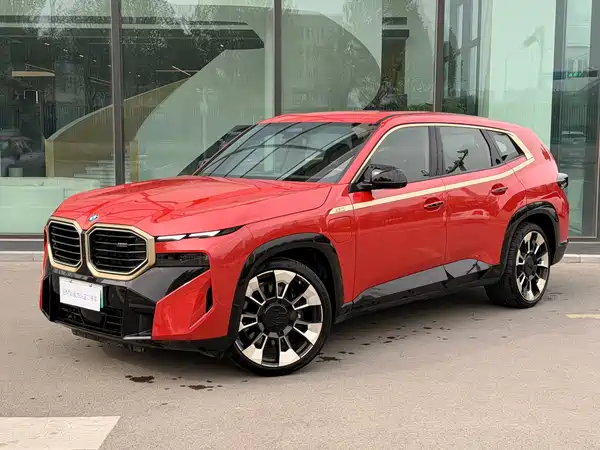 BMW XM 2023