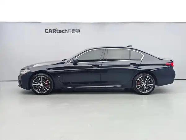 BMW 5 Series 2022