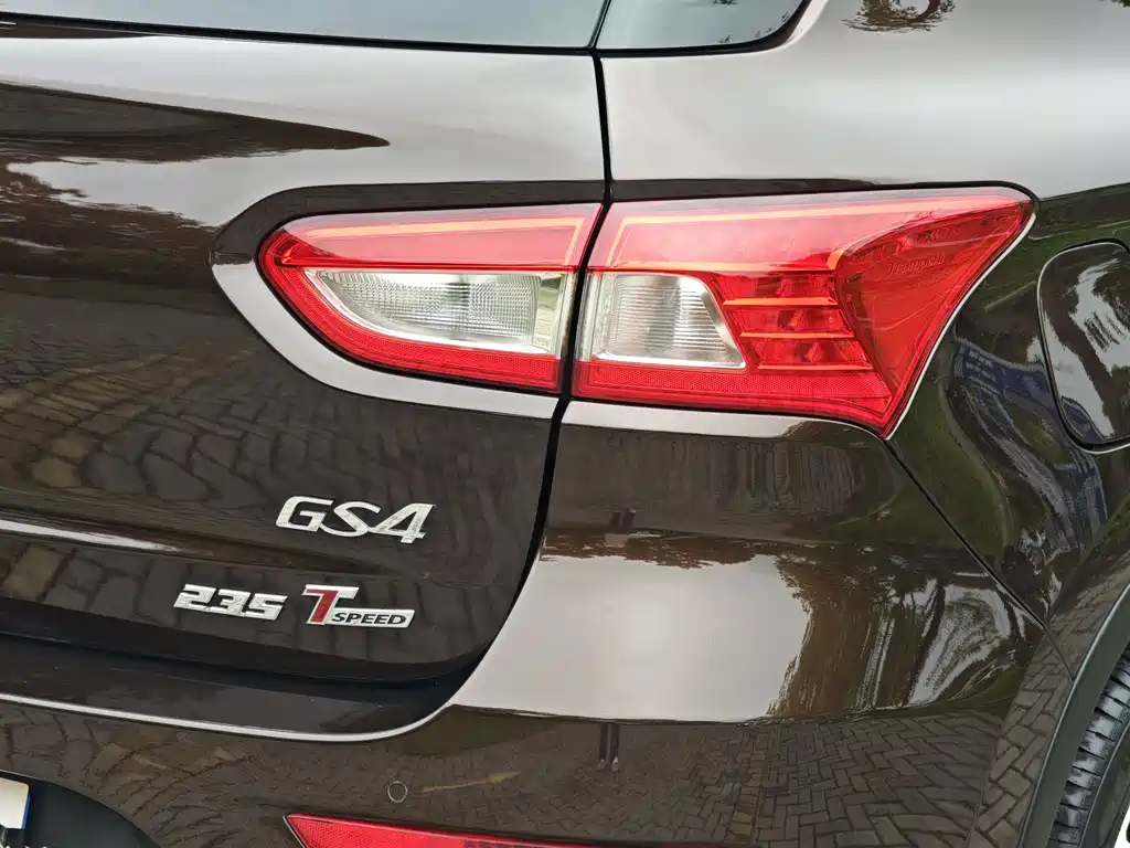 GAC Motor Trumpchi GS4 2016 — фото 12