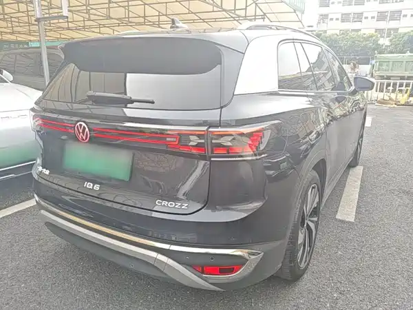 Volkswagen ID 6 CROZZ 2021