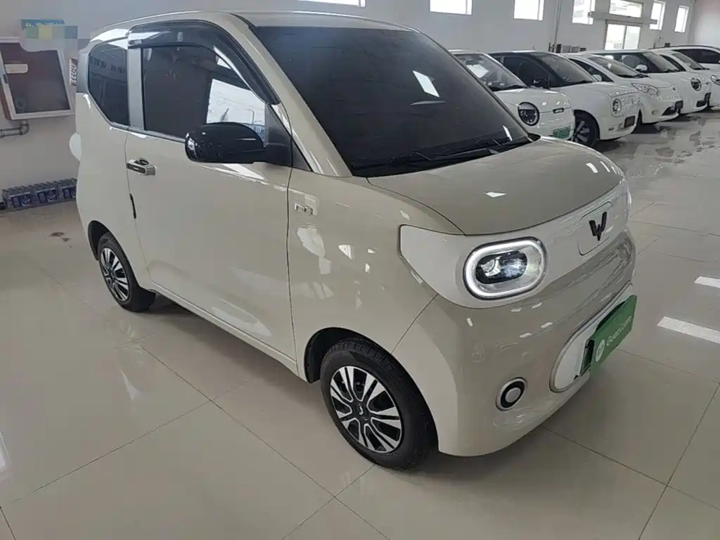 Wuling Hongguang MINIEV 2025