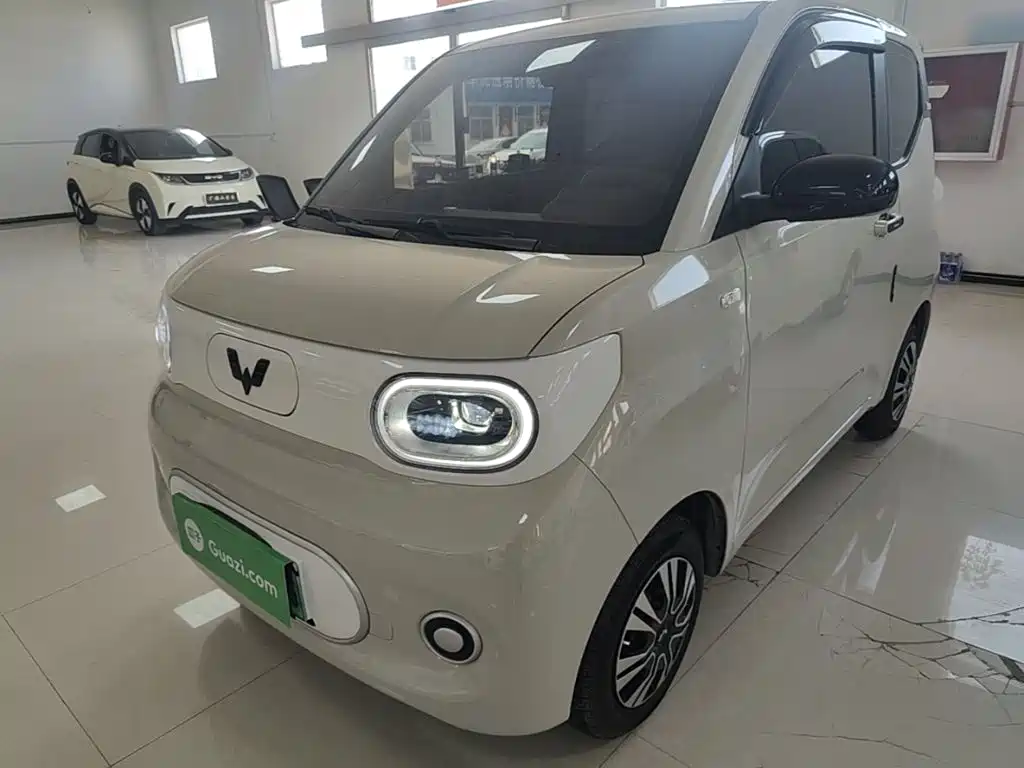 Wuling Hongguang MINIEV 2025