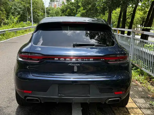 Porsche Macan 2020