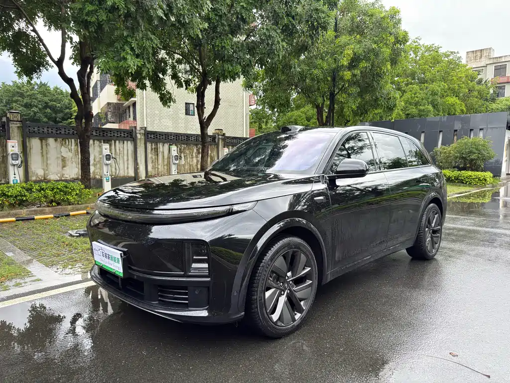 Li Auto Li L7 2024