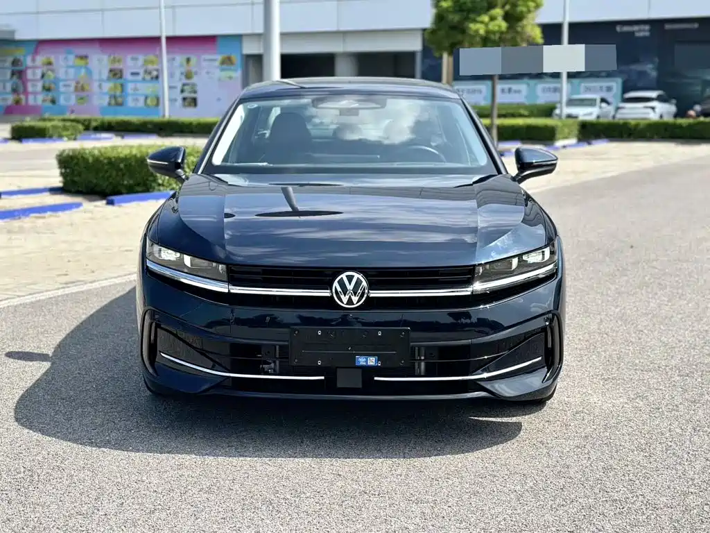 Volkswagen Magotan 2024