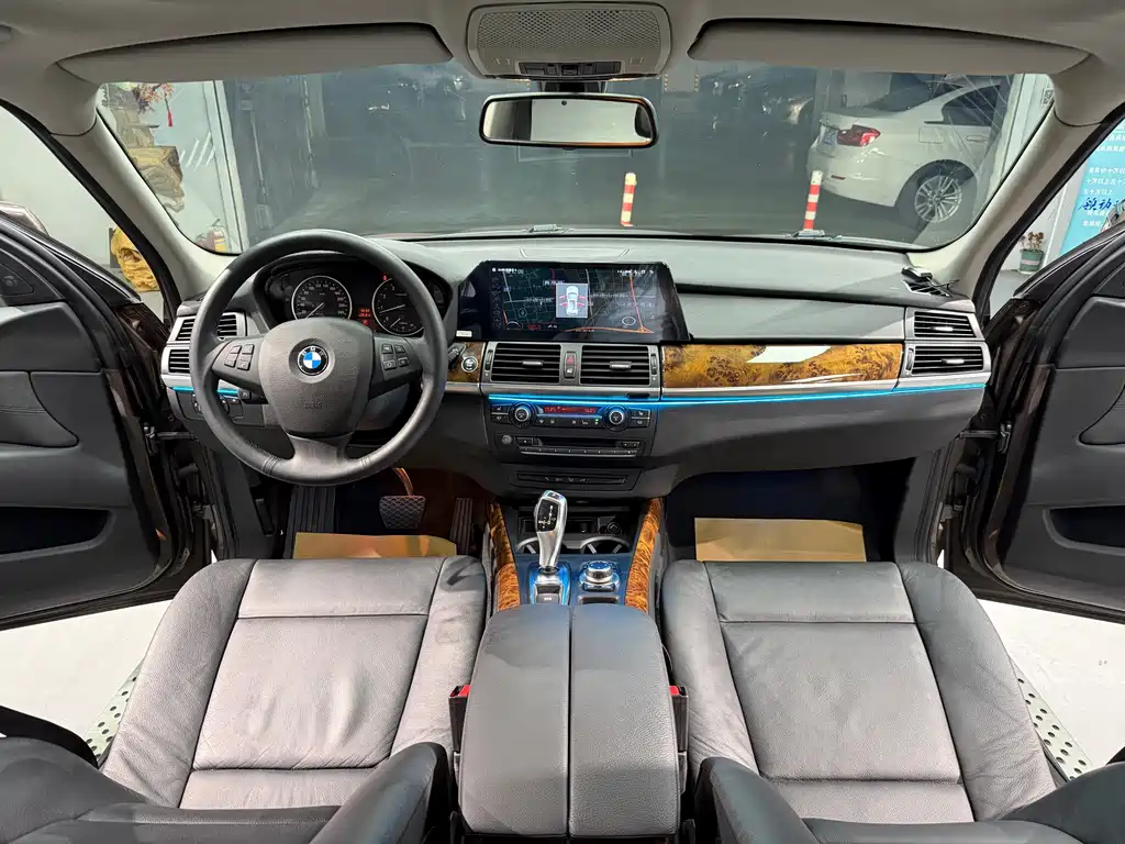 BMW X5 2013 — фото 16