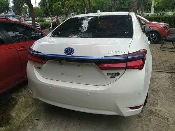 Toyota Corolla Dual Engine E+ 2020