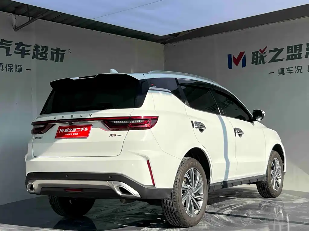 Geely Vision X6 2023 — фото 4