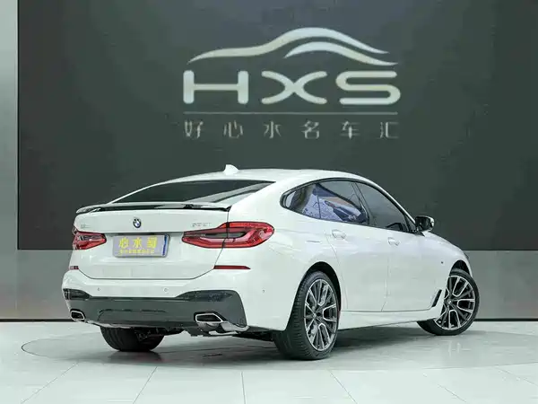 BMW 6 Series GT 2025