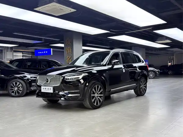 Volvo XC90 2024
